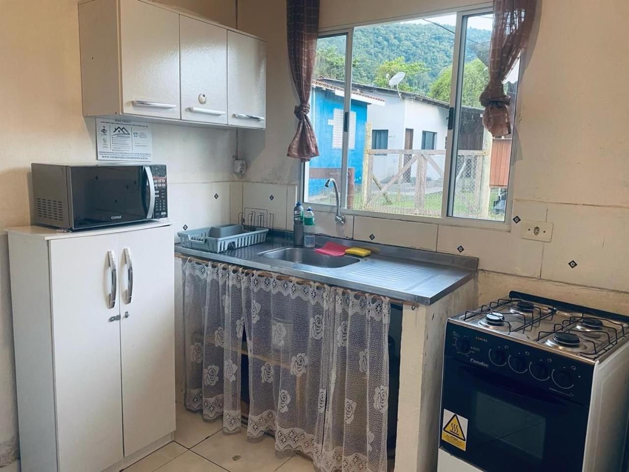 Vista Para O Mar Casa 45 Praia Do Estaleiro أوباتوبا المظهر الخارجي الصورة